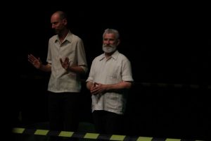 3 CONTES ET QUELQUES (28)