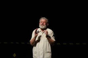 3 CONTES ET QUELQUES (40)